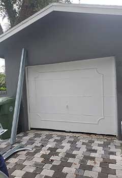 Same-day Garage Door Track Repair Near Willow Tree